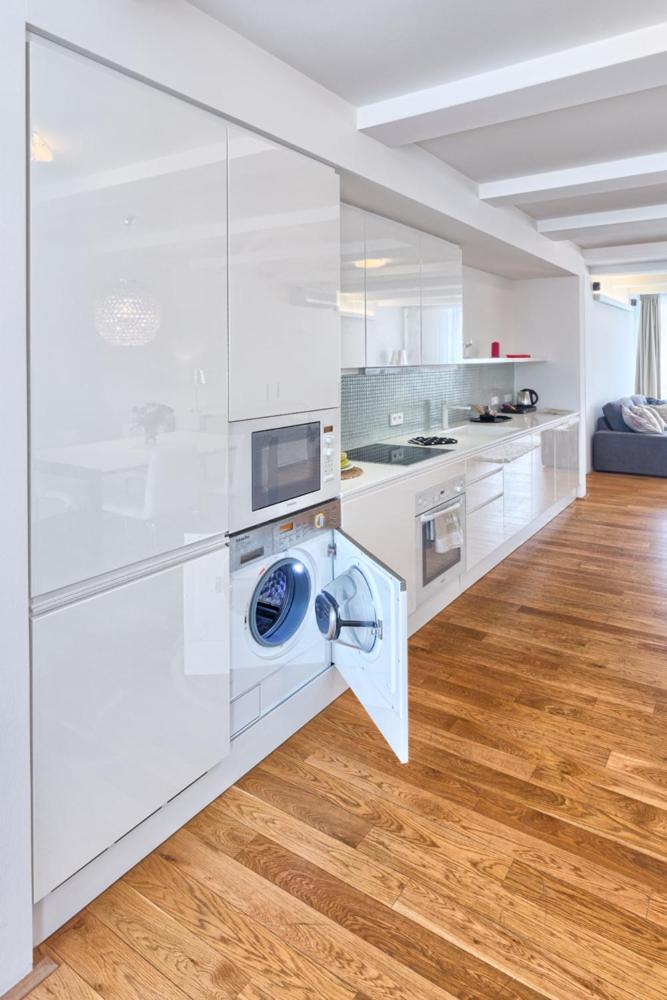 Wishlist Residences - Karlin Apartment Prag